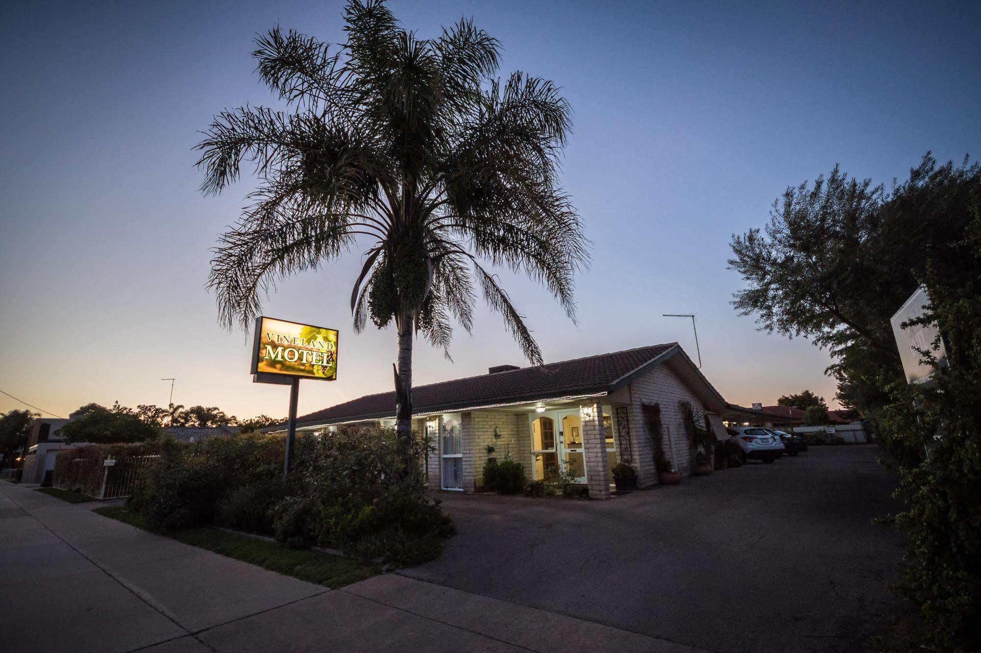 Vineland Motel Mildura Buitenkant foto